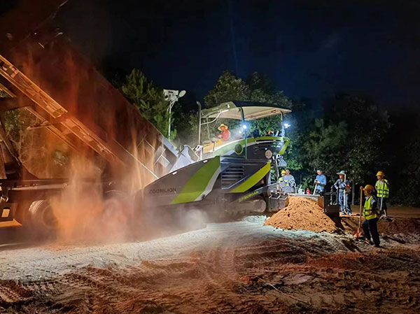 土壤固化劑操作過(guò)程圖